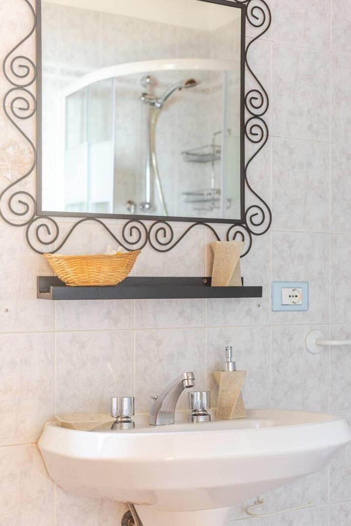 קורניליה Nature&Sea Chalet מראה חיצוני תמונה